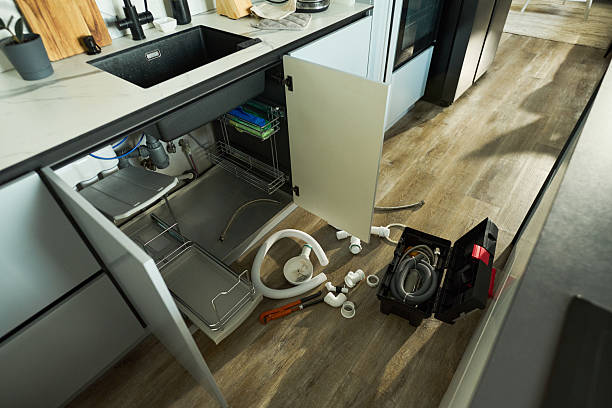 Reliable Plumbing contractor in Pensacola, FL by Street Wise - Plumbing
